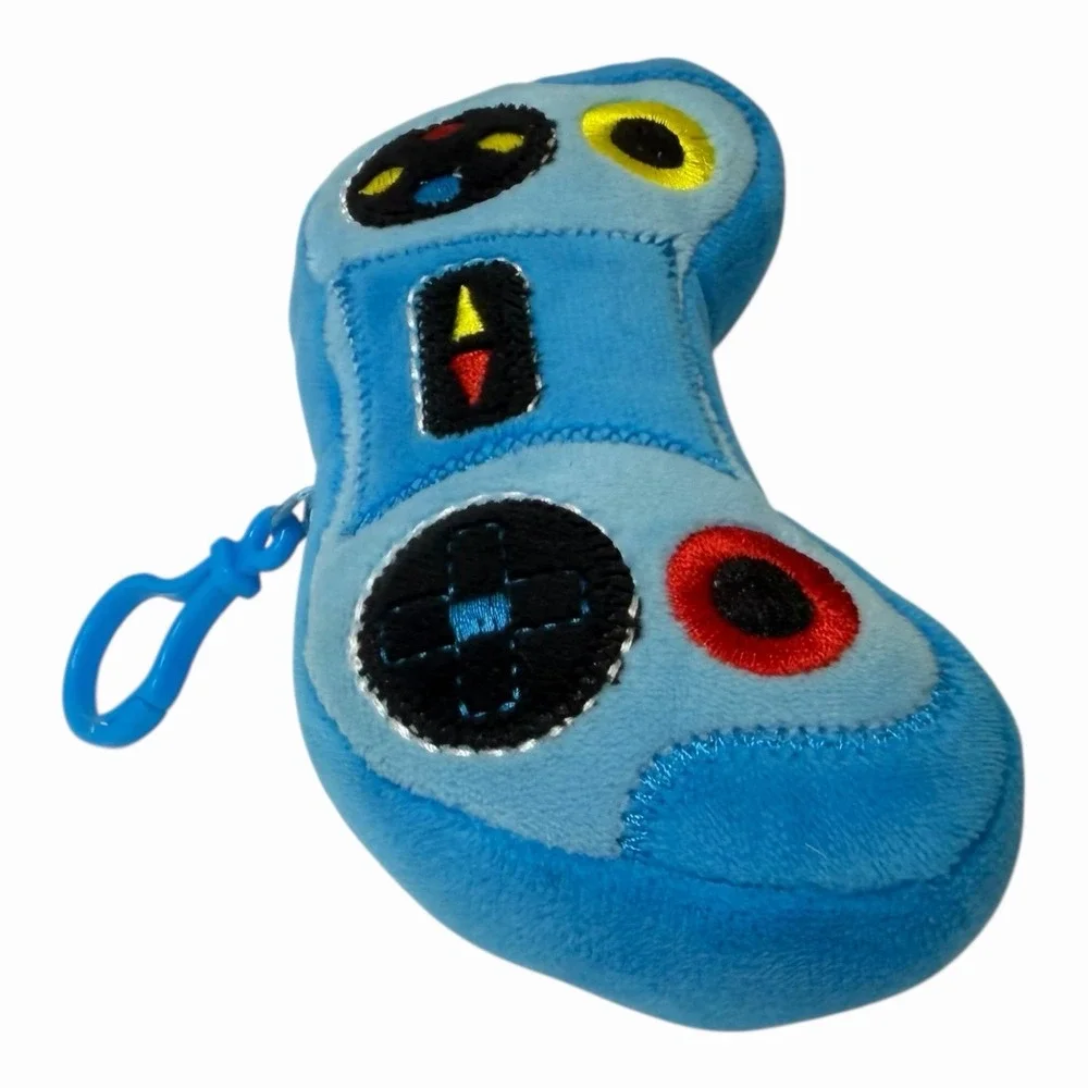 Pen Gear‎ Backpack Clip 5 Inch Plush Video Game Controller